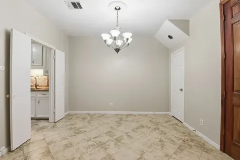 727 Bunker Hill Road 34 Houston TX 77024