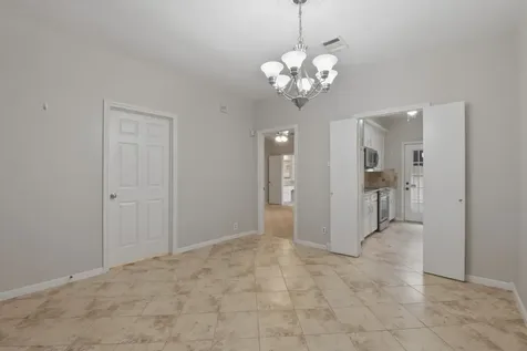 727 Bunker Hill Road 34 Houston TX 77024