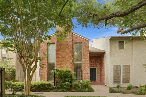 727 Bunker Hill Road 34 Houston TX 77024