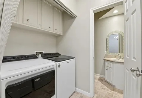 727 Bunker Hill Road 34 Houston TX 77024