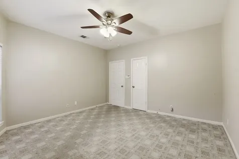 727 Bunker Hill Road 34 Houston TX 77024