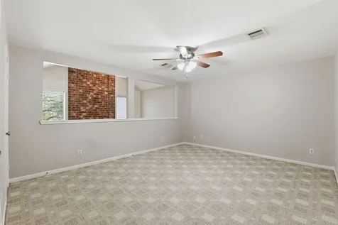727 Bunker Hill Road 34 Houston TX 77024