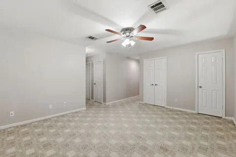 727 Bunker Hill Road 34 Houston TX 77024