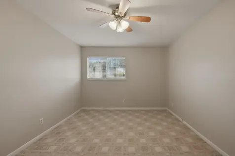 727 Bunker Hill Road 34 Houston TX 77024
