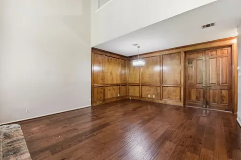 727 Bunker Hill Road 34 Houston TX 77024