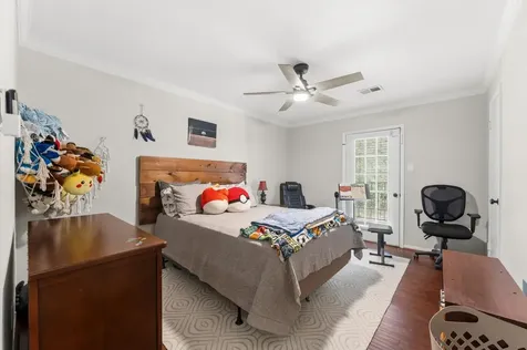 5 N Deerfoot Circle The Woodlands TX 77380