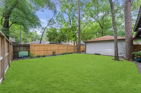 5 N Deerfoot Circle The Woodlands TX 77380