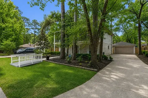 5 N Deerfoot Circle The Woodlands TX 77380
