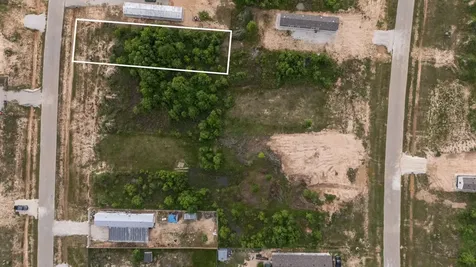 1450 Road 5706 Cleveland TX 77327