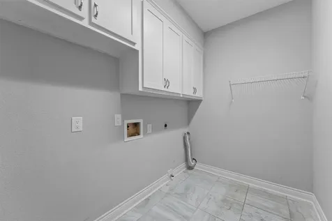 2023 Forest Garden Drive Kingwood TX 77345