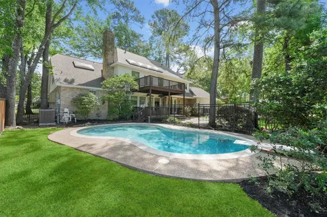 2023 Forest Garden Drive Kingwood TX 77345