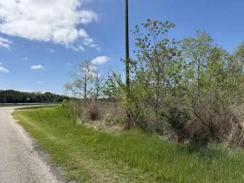 01 W Bayshore Road Oak Island TX 77514