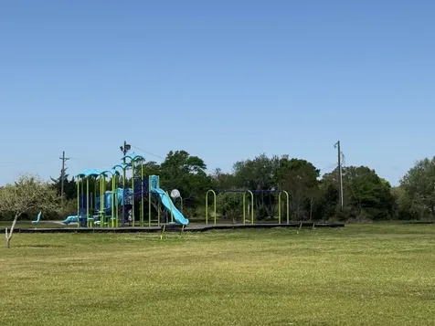 01 W Bayshore Road Oak Island TX 77514