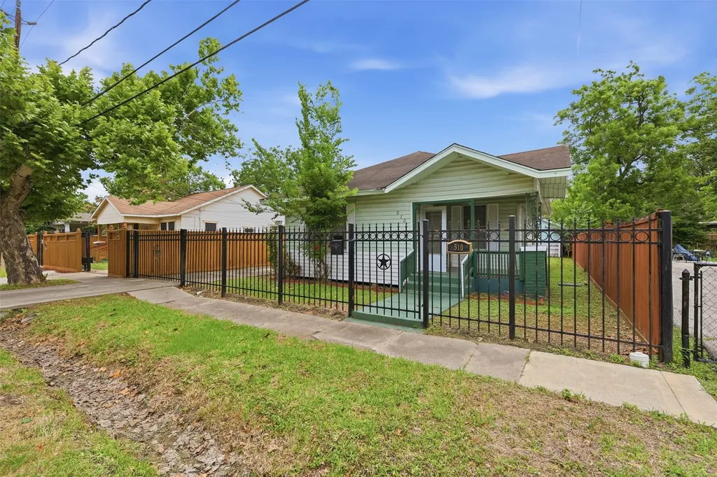 510 N Everton Street Houston TX 77003
