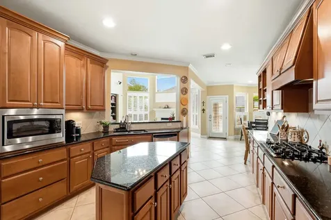8111 Highland Green Drive Sugar Land TX 77479