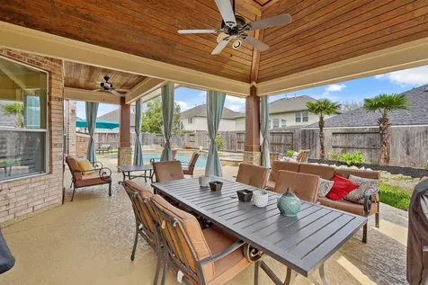 8111 Highland Green Drive Sugar Land TX 77479