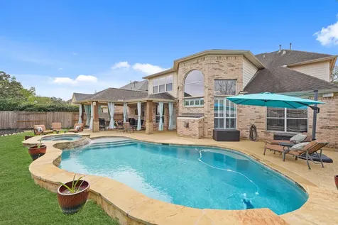 8111 Highland Green Drive Sugar Land TX 77479