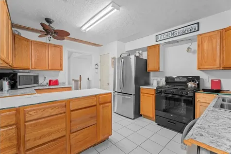 1742 Sunrise Trail Kingwood TX 77339