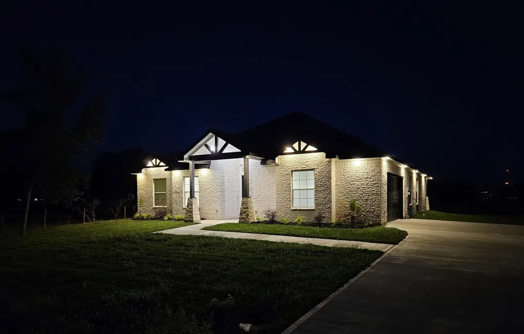 7717 Prairie Street Hitchcock TX 77563