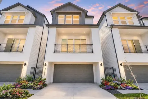 5703 Balbo Street F Houston TX 77091
