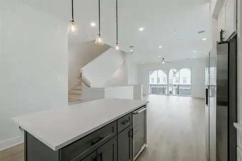 5703 Balbo Street F Houston TX 77091