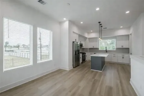 5703 Balbo Street F Houston TX 77091