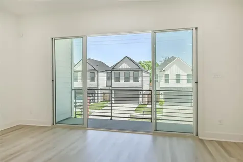 5703 Balbo Street F Houston TX 77091