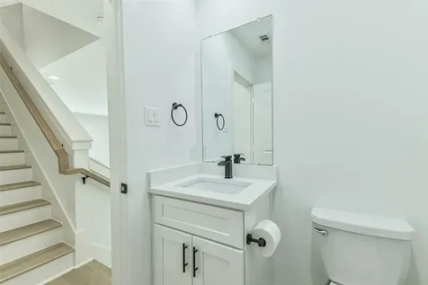 5703 Balbo Street F Houston TX 77091