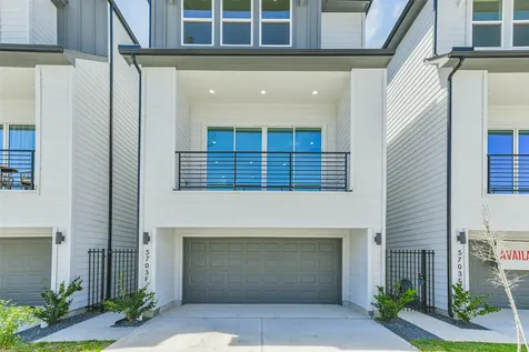 5703 Balbo Street F Houston TX 77091