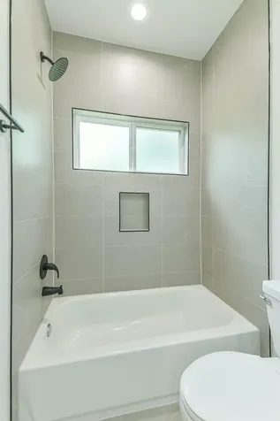 5703 Balbo Street F Houston TX 77091