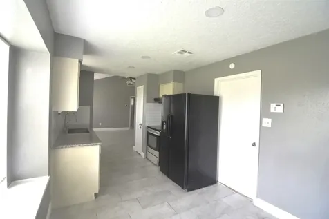 11502 W Bellfort Avenue Houston TX 77099