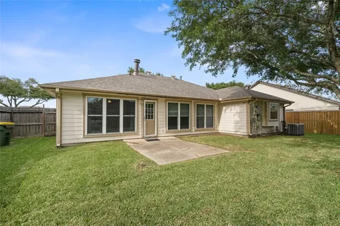 4030 Bentley Drive Pearland TX 77584