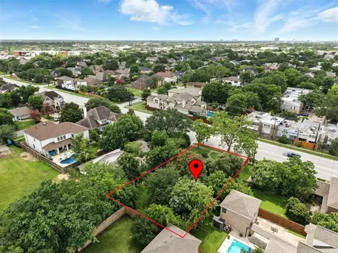 6305 S Rice Avenue Bellaire TX 77401