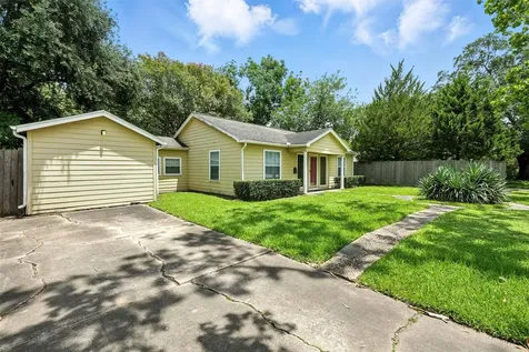 6305 S Rice Avenue Bellaire TX 77401