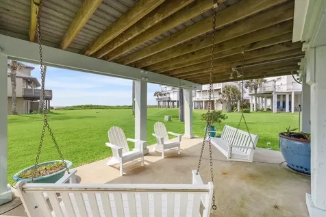 4211 Long Tom Court Galveston TX 77554