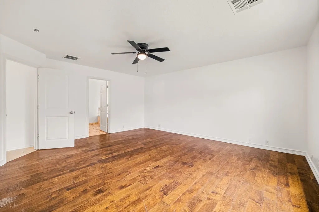 9027 Timber Laurel San Antonio TX 78250