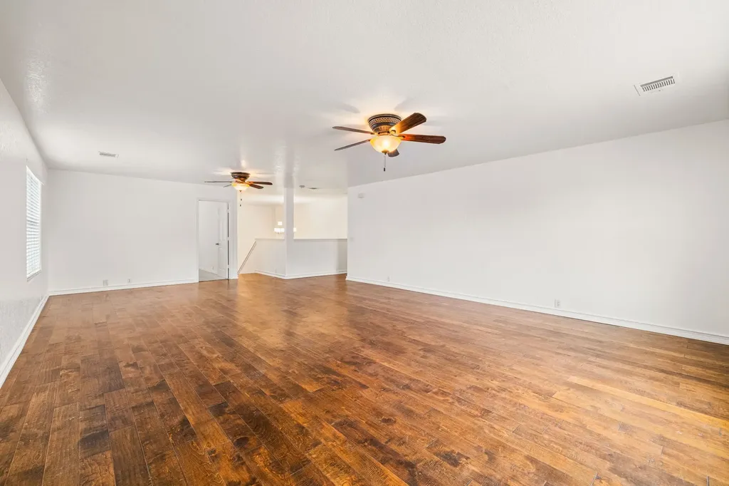 9027 Timber Laurel San Antonio TX 78250