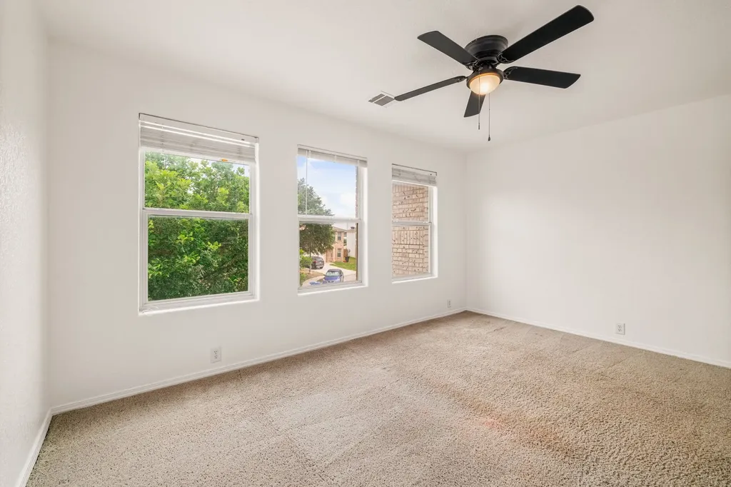 9027 Timber Laurel San Antonio TX 78250