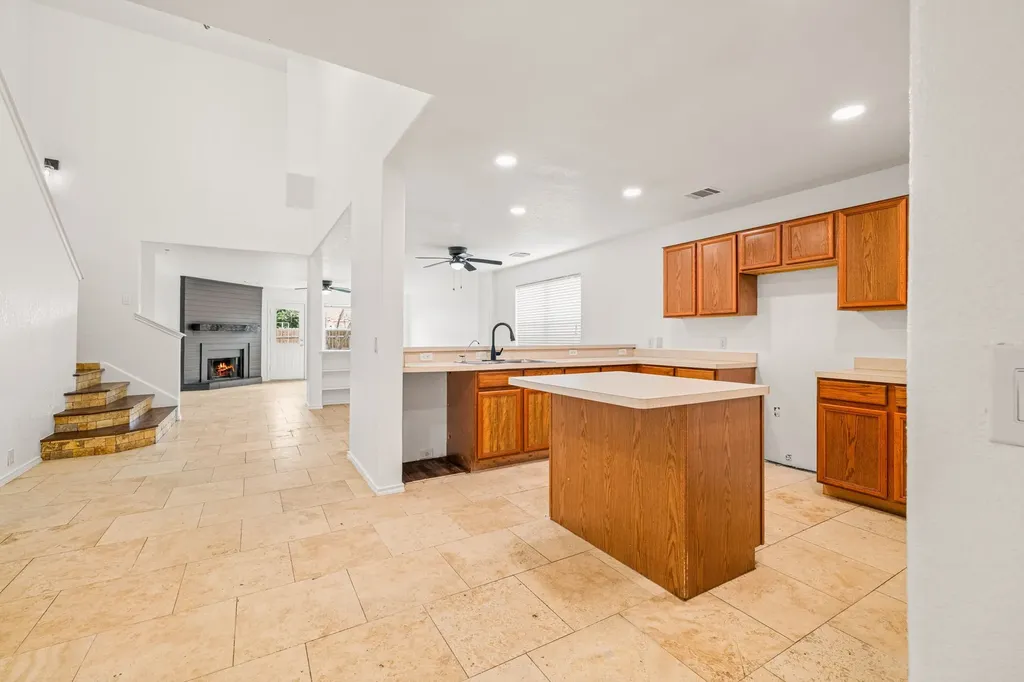 9027 Timber Laurel San Antonio TX 78250