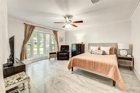 11715 Cypresswood Drive Houston TX 77070