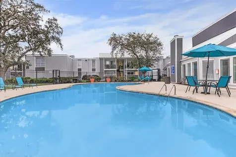10402 Sandpiper Drive 2 -20 Houston TX 77096