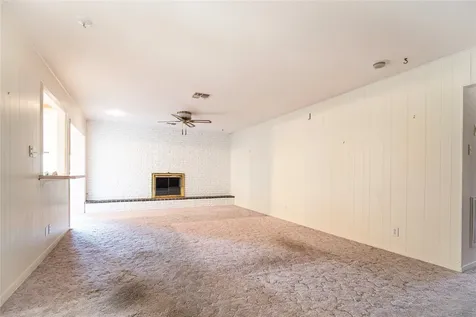 1716 Tara Circle Texas City TX 77591