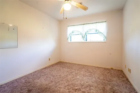 1716 Tara Circle Texas City TX 77591