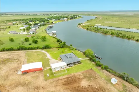 10793 Fm-2918 Brazoria TX 77422