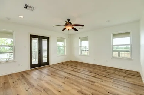 10793 Fm-2918 Brazoria TX 77422