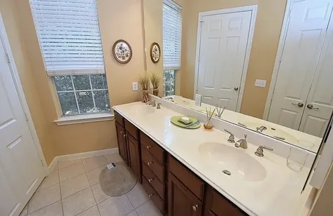 7575 Kirby Drive 1113 Houston TX 77030
