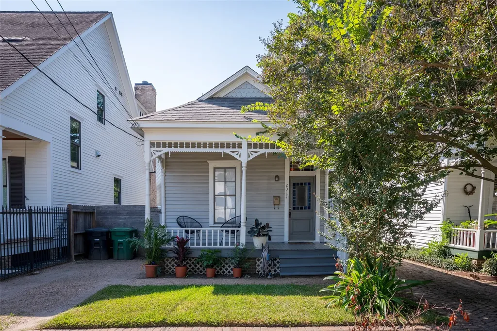 2011 Decatur Street Houston TX 77007