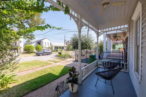 2011 Decatur Street Houston TX 77007