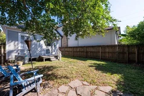 2011 Decatur Street Houston TX 77007