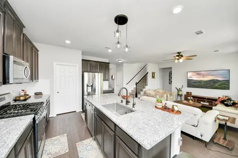 4610 Presario Drive Fresno TX 77545